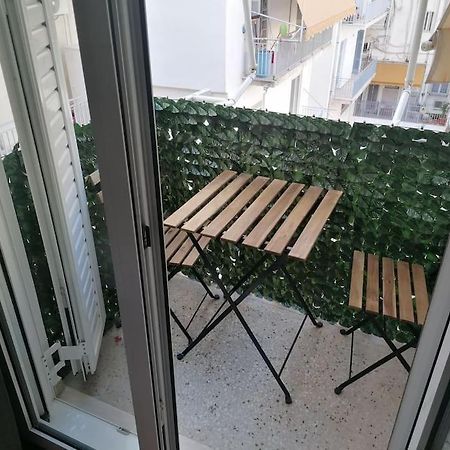 Minimal Studio Varnava Square - Kallimarmaro Area Atenas Exterior foto