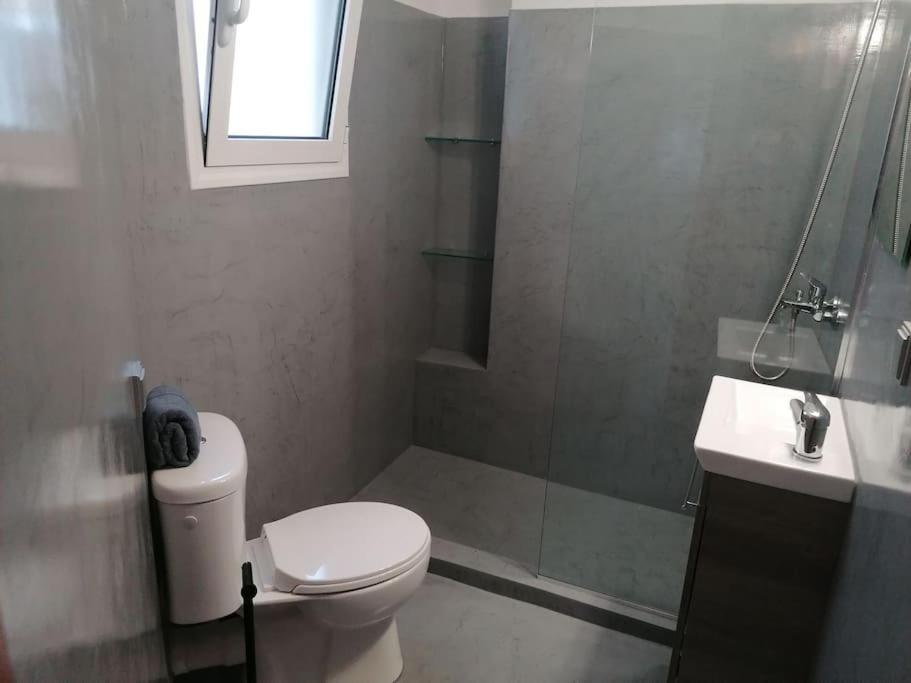 Minimal Studio Varnava Square - Kallimarmaro Area Atenas Exterior foto